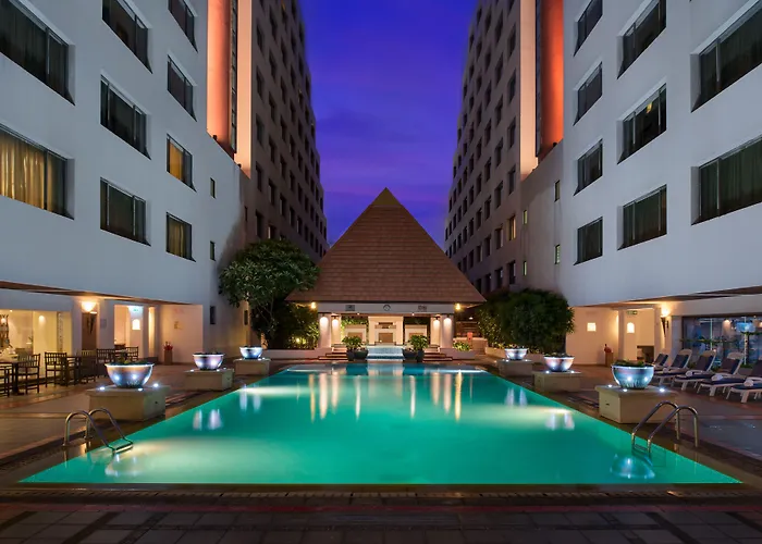 Twin Towers Hotel Bangkok