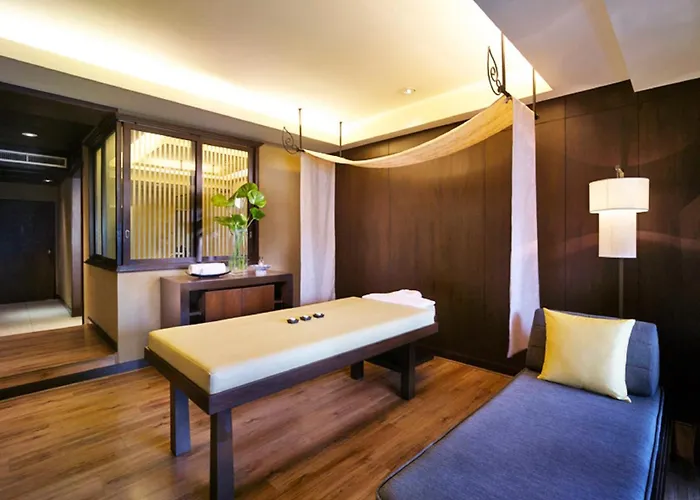 Twin Towers Hotel Bangkok
