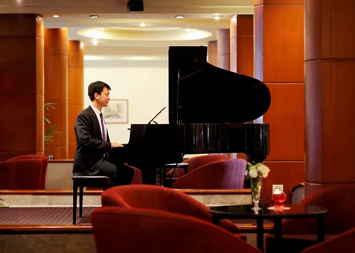 Twin Towers Hotel 5*