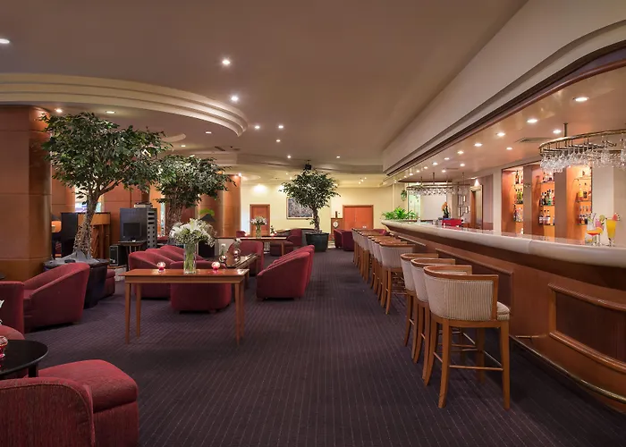 Twin Towers Hotel 5*