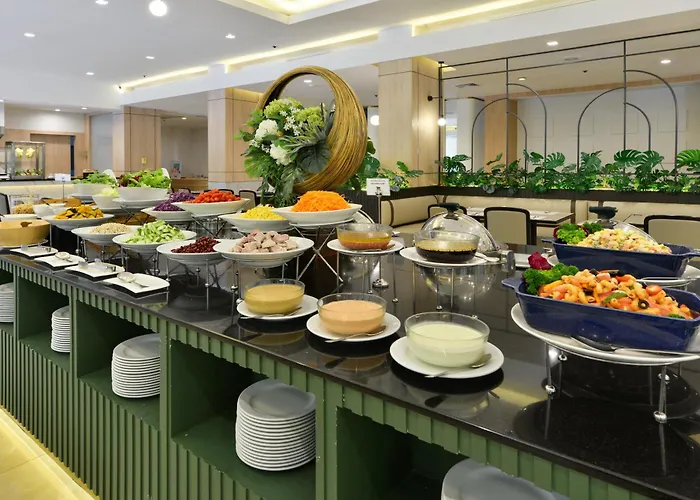 Twin Towers 5* Bangkok