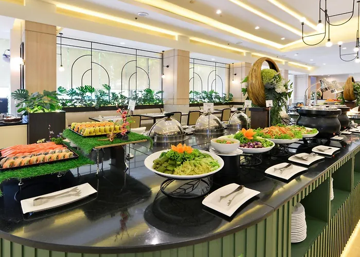 Twin Towers Hotel 5*