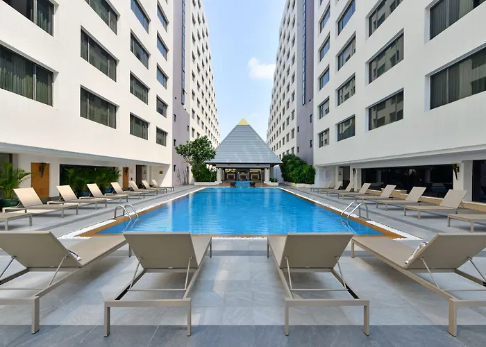 Hotel Twin Towers